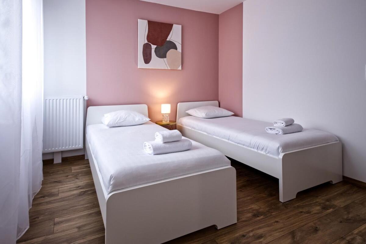 Appartement Le Normand - Spacieux T4 Neuf Avec 3 Salles D'eaux *
